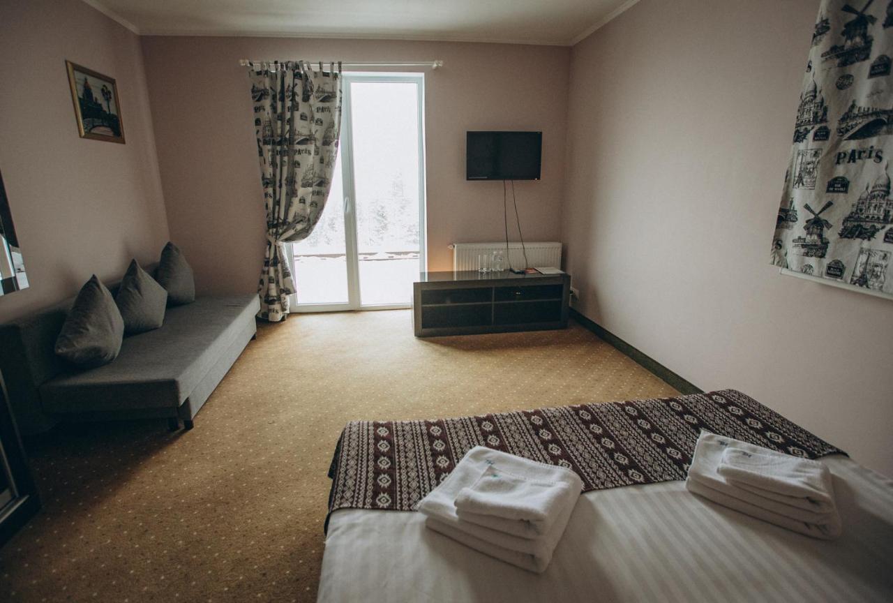Hoch Land Hotell Jablunytsja Eksteriør bilde