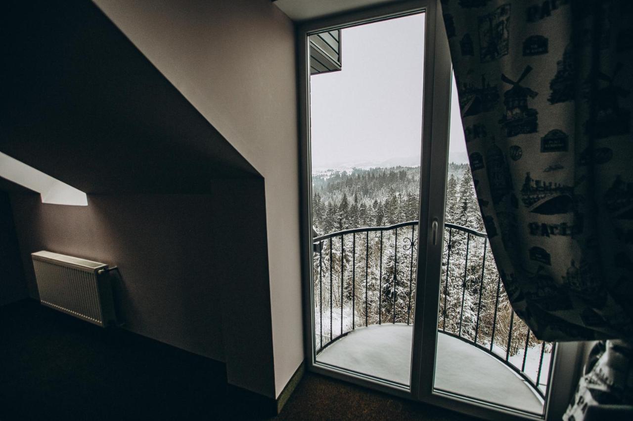 Hoch Land Hotell Jablunytsja Eksteriør bilde
